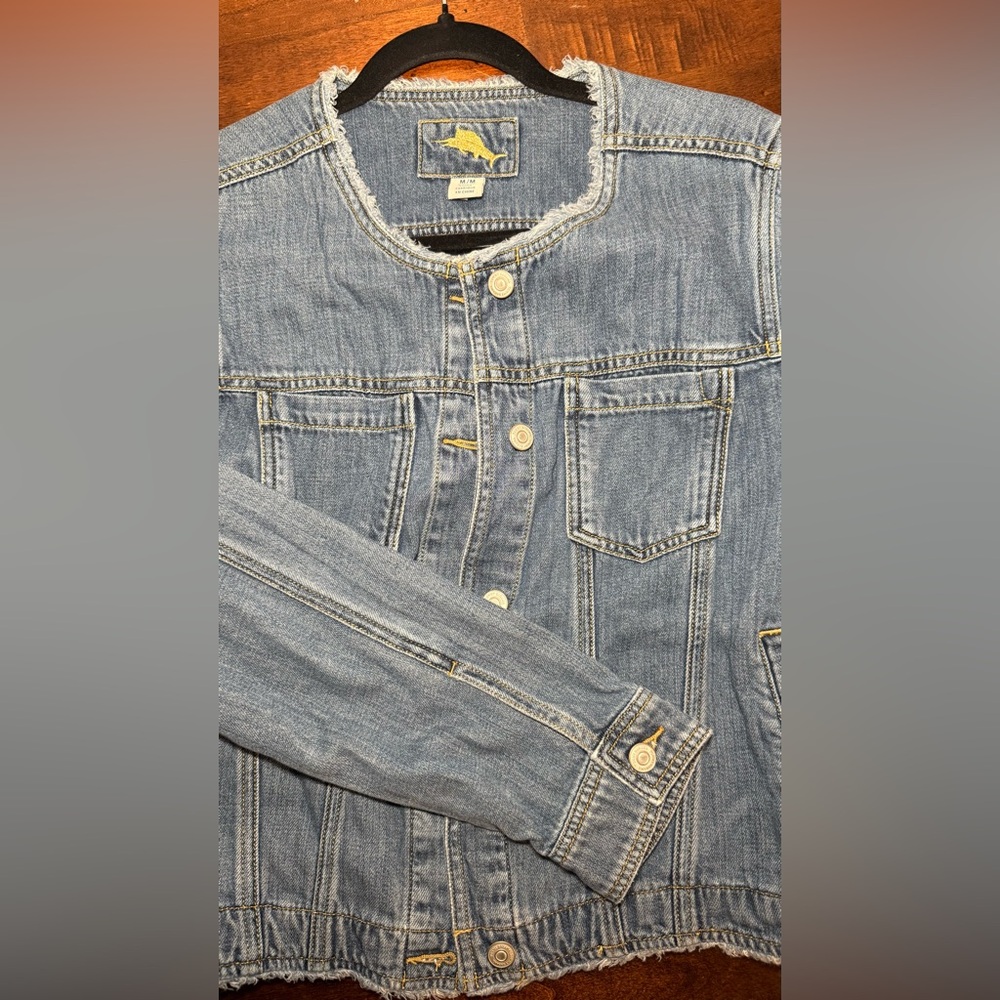 Tommy Bahamas Women’s denim jacket!